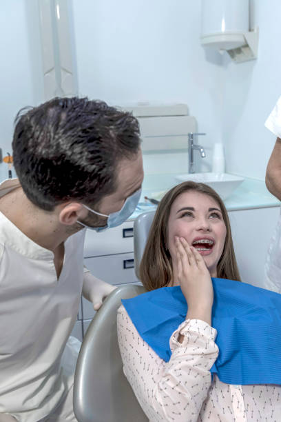 Best Weekend Emergency Dentist in Gallatin, MO